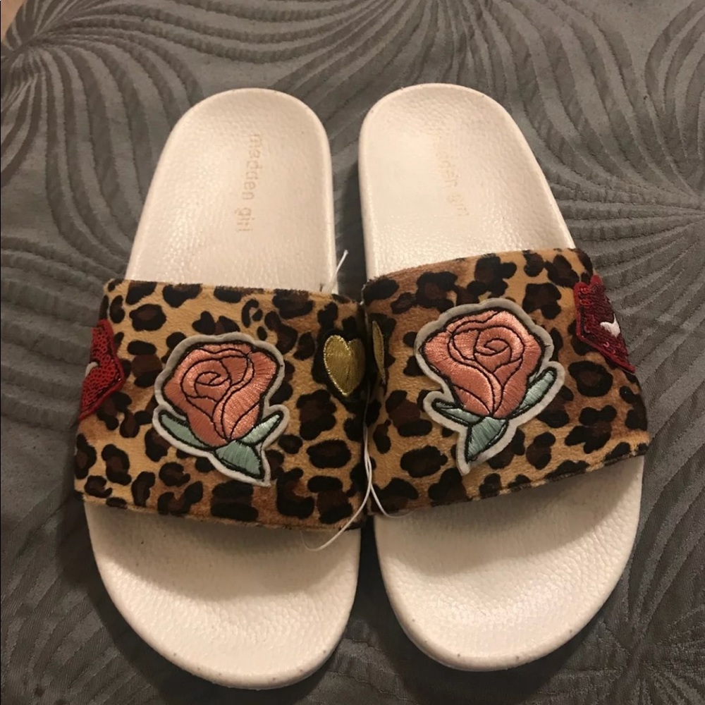 Steve Madden slides
